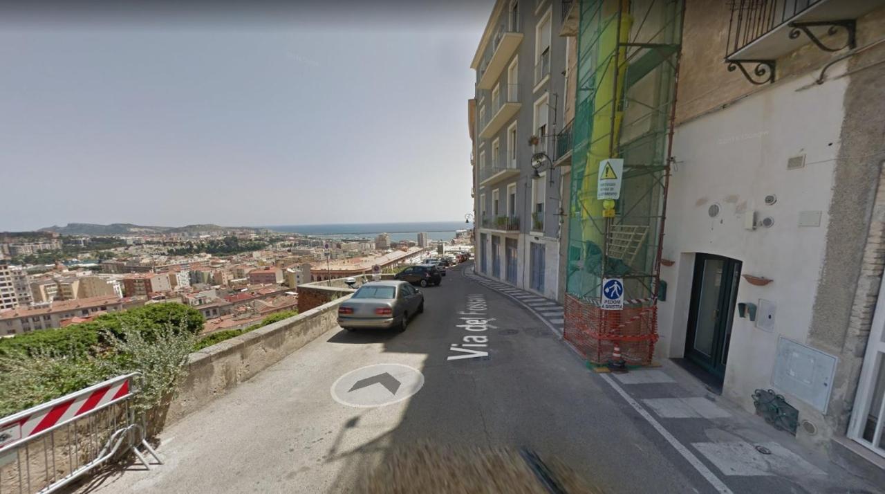 Little * Cagliari